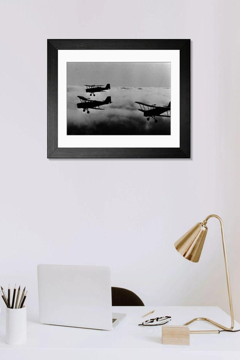 Shown hanging in a room: Modern 14"x12" (36x31cm)