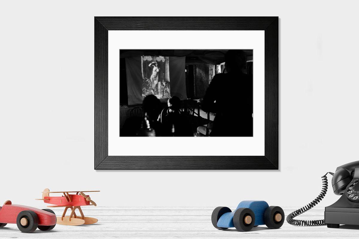 Shown hanging in a room: Modern 14"x12" (36x31cm)