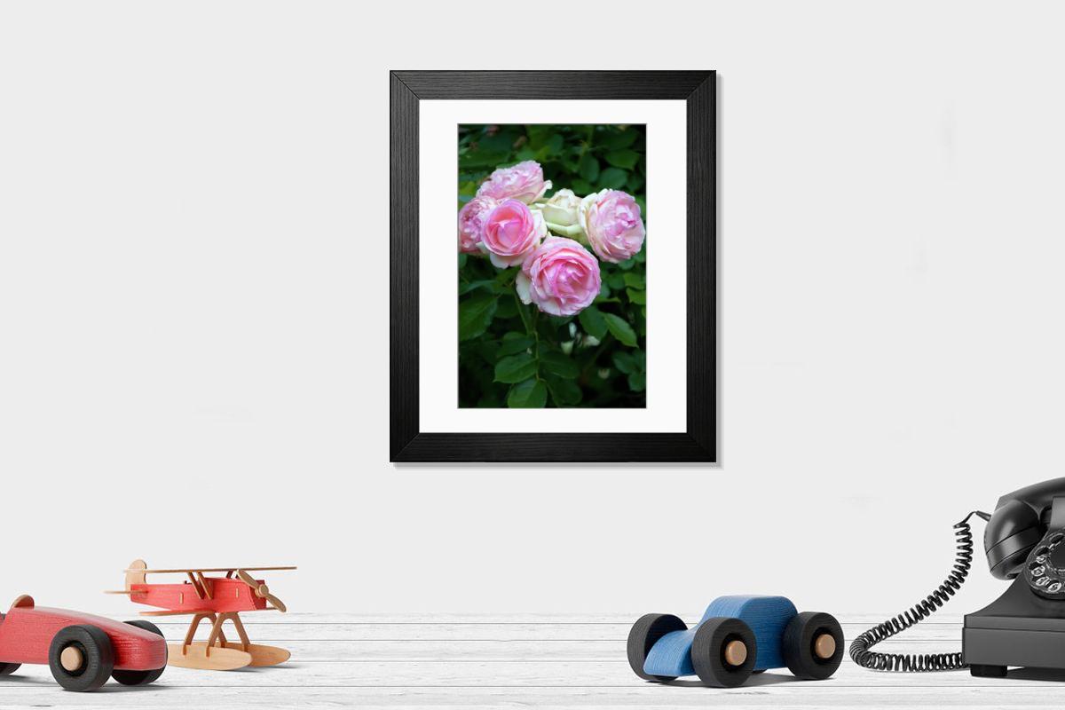 Shown hanging in a room: Modern 14"x12" (36x31cm)