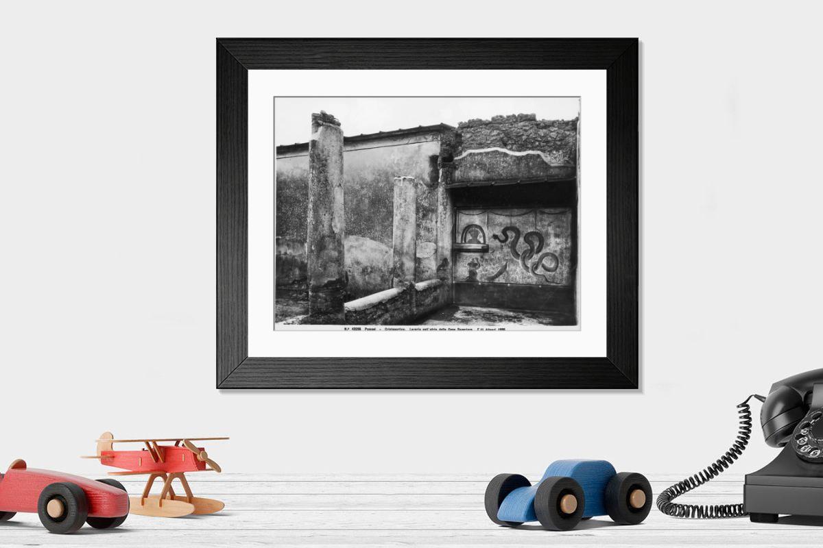 Shown hanging in a room: Modern 14"x12" (36x31cm)