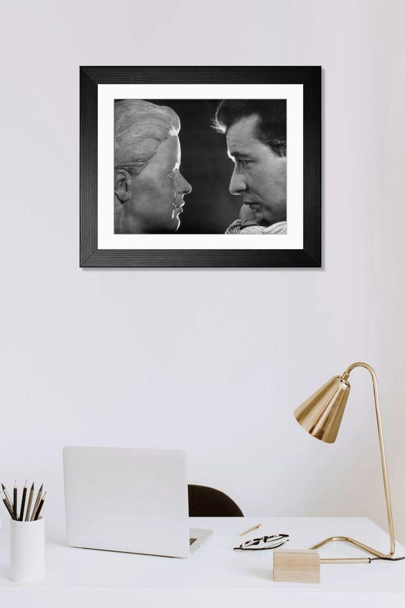 Shown hanging in a room: Modern 14"x12" (36x31cm)