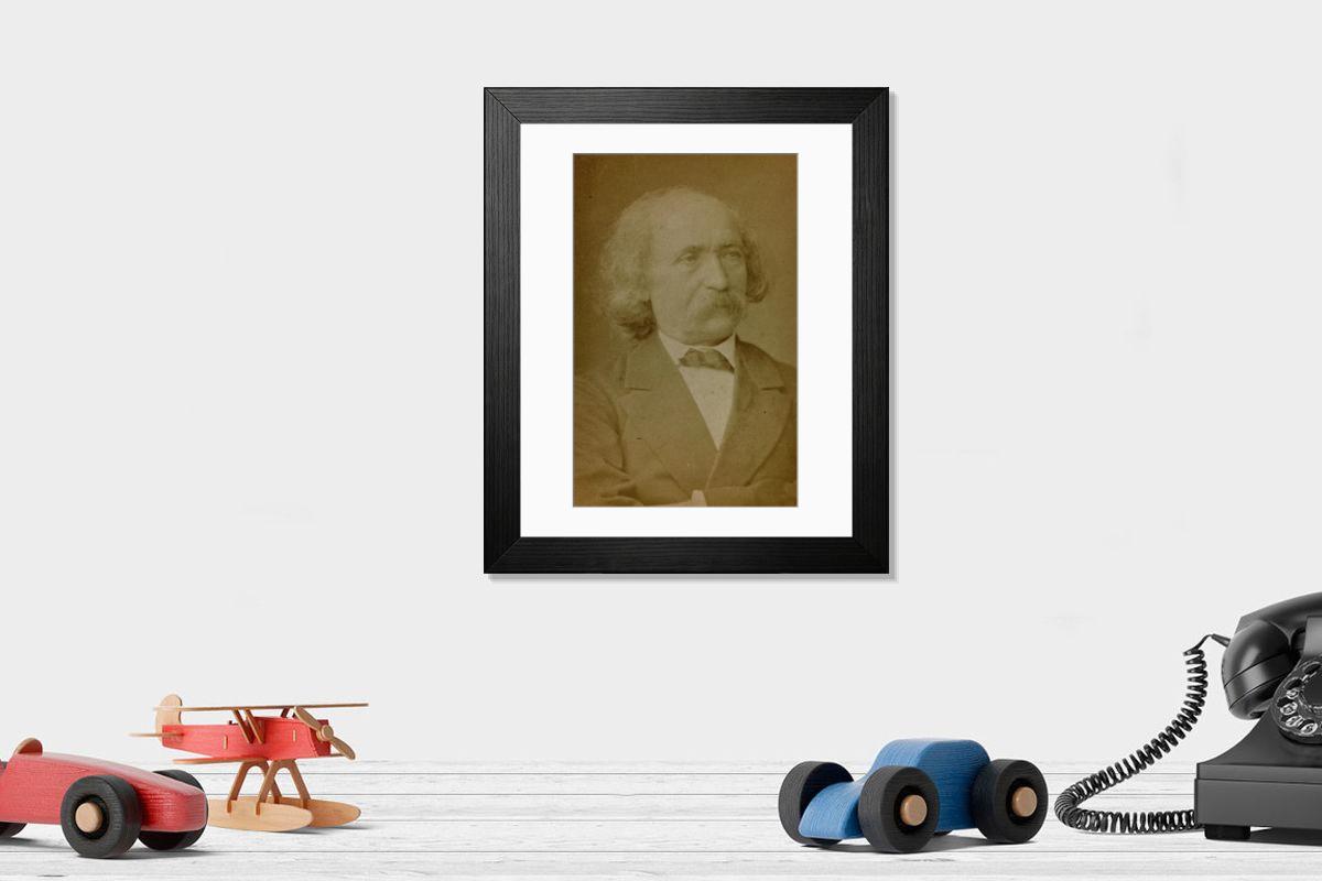 Shown hanging in a room: Modern 14"x12" (36x31cm)