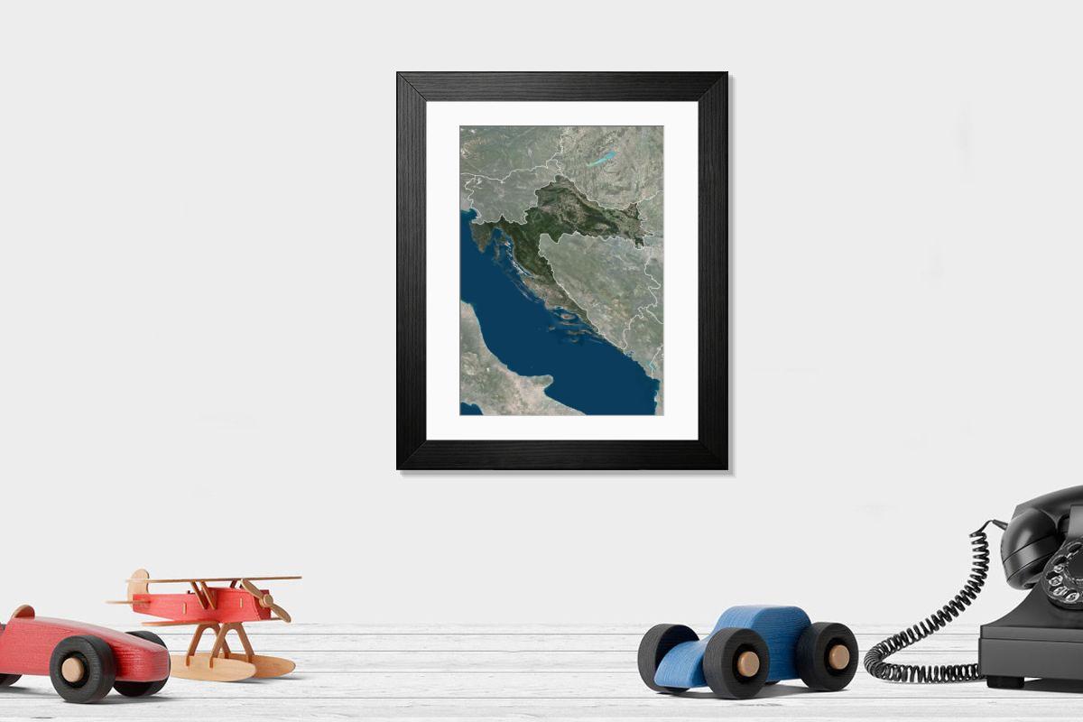 Shown hanging in a room: Modern 14"x12" (36x31cm)