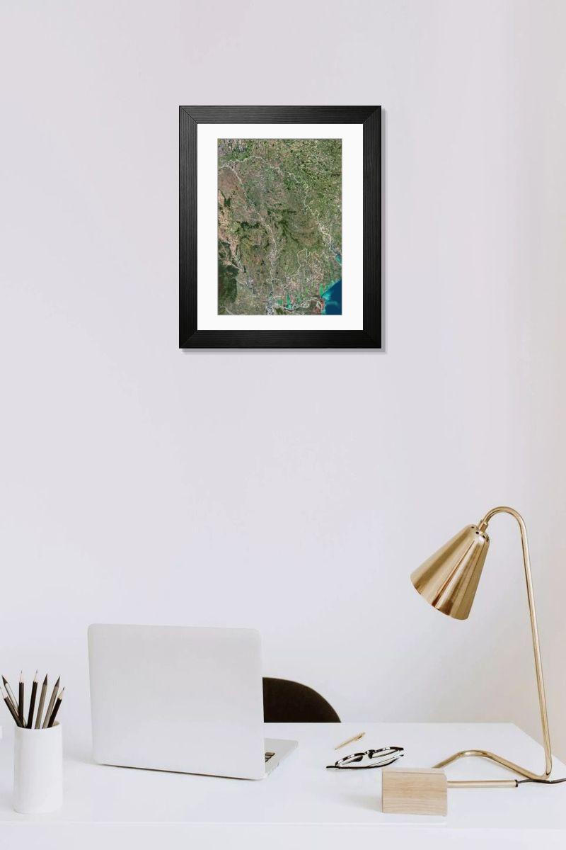 Shown hanging in a room: Modern 14"x12" (36x31cm)