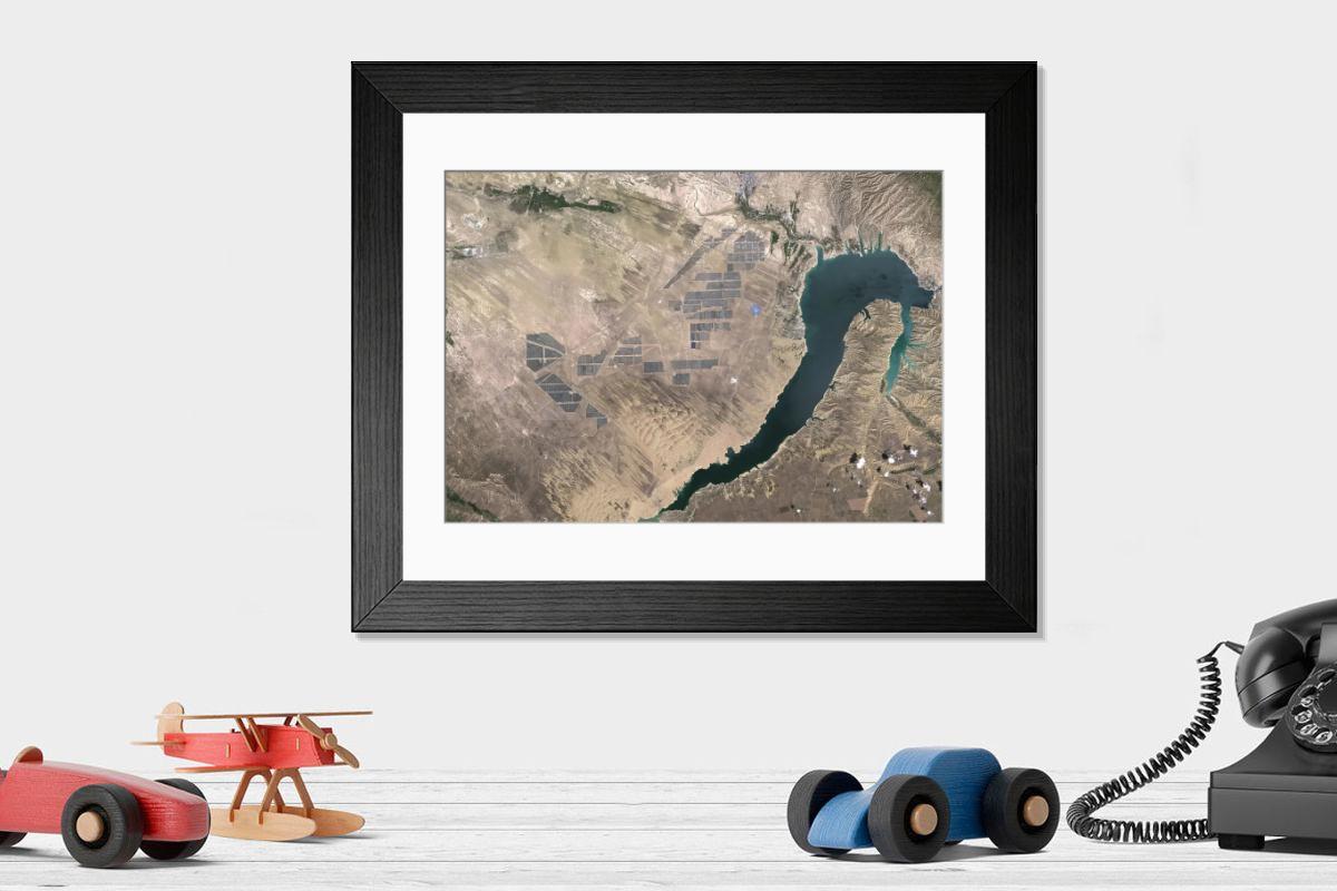 Shown hanging in a room: Modern 14"x12" (36x31cm)
