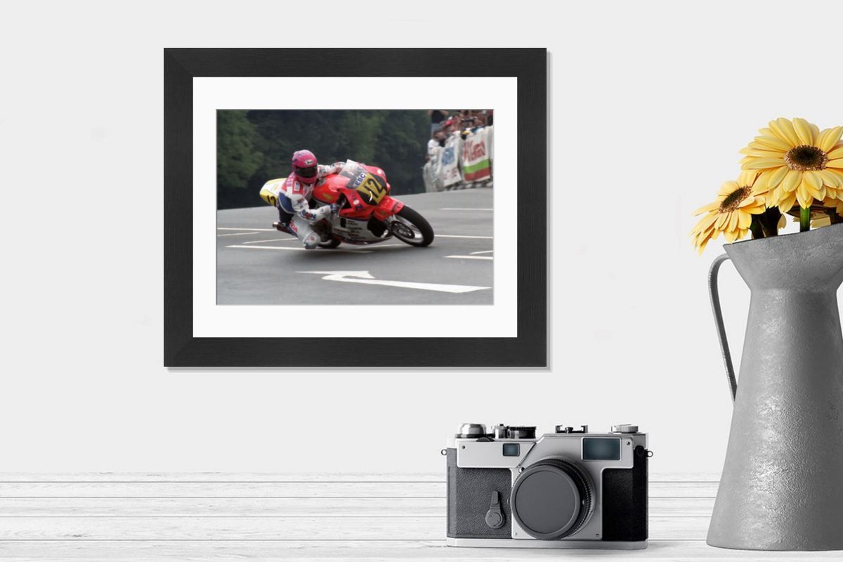 1993 Supersport 600 TT Print - Jim Moodie at Quarter Bridge. Art