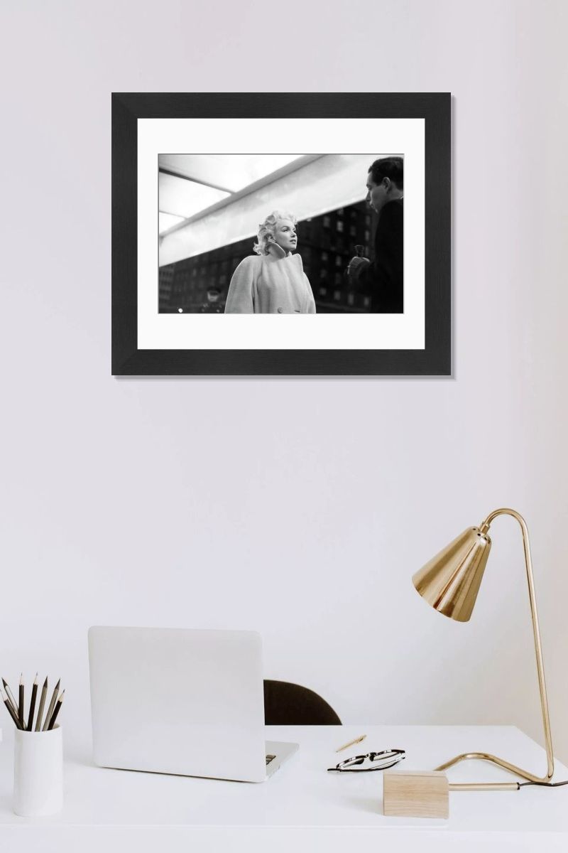 Marilyn Monroe in Grand Central Station Print. Art Prints, Posters