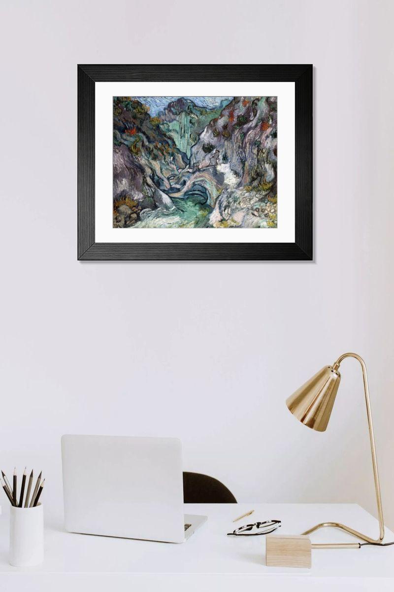Shown hanging in a room: Modern 14"x12" (36x31cm)