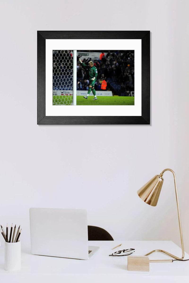 Shown hanging in a room: Modern 14"x12" (36x31cm)