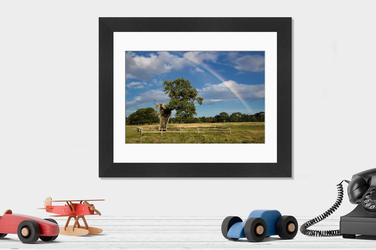 Shown hanging in a room: Modern 14"x12" (36x31cm)
