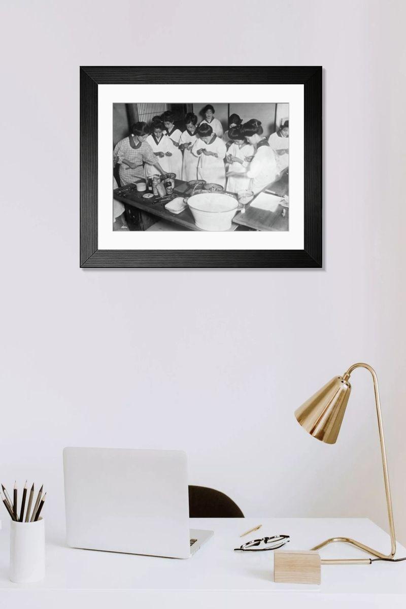 Shown hanging in a room: Modern 14"x12" (36x31cm)