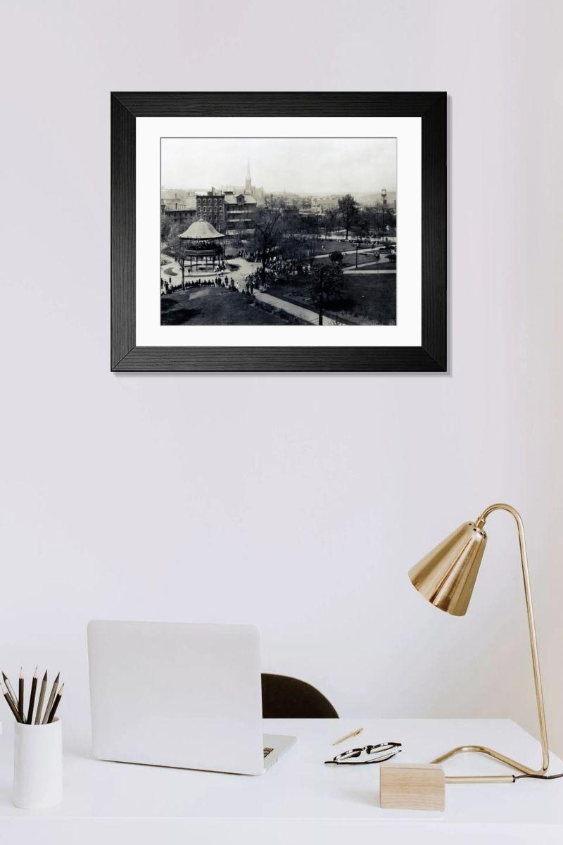 Shown hanging in a room: Modern 14"x12" (36x31cm)