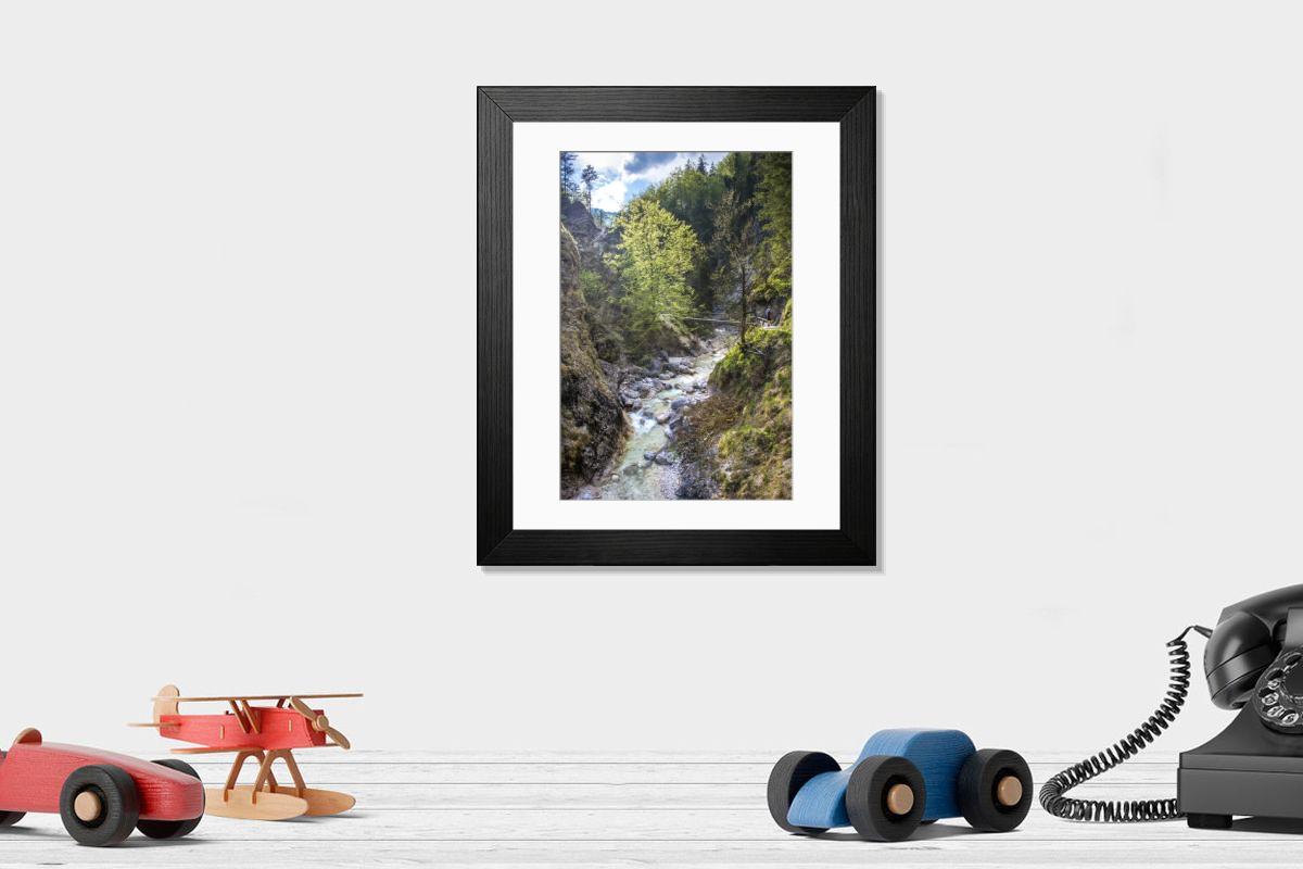 Shown hanging in a room: Modern 14"x12" (36x31cm)