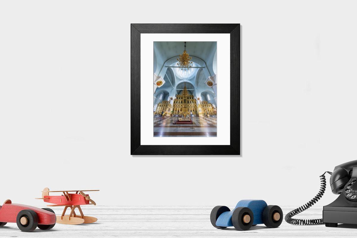 Shown hanging in a room: Modern 14"x12" (36x31cm)
