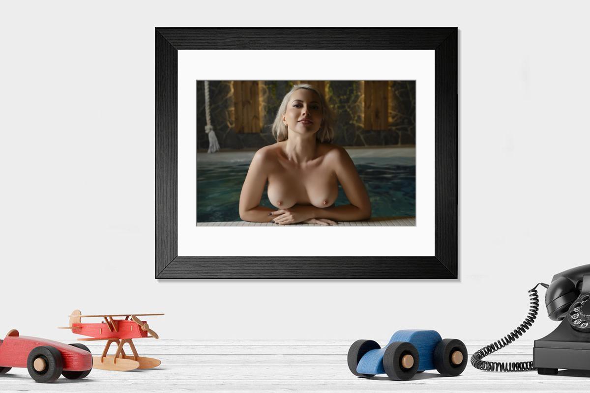 Shown hanging in a room: Modern 14"x12" (36x31cm)