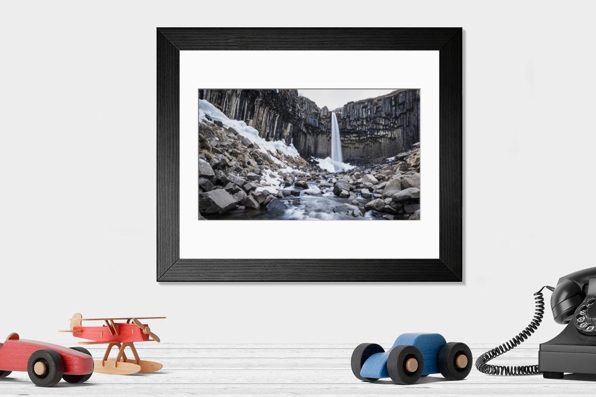 Shown hanging in a room: Modern 14"x12" (36x31cm)