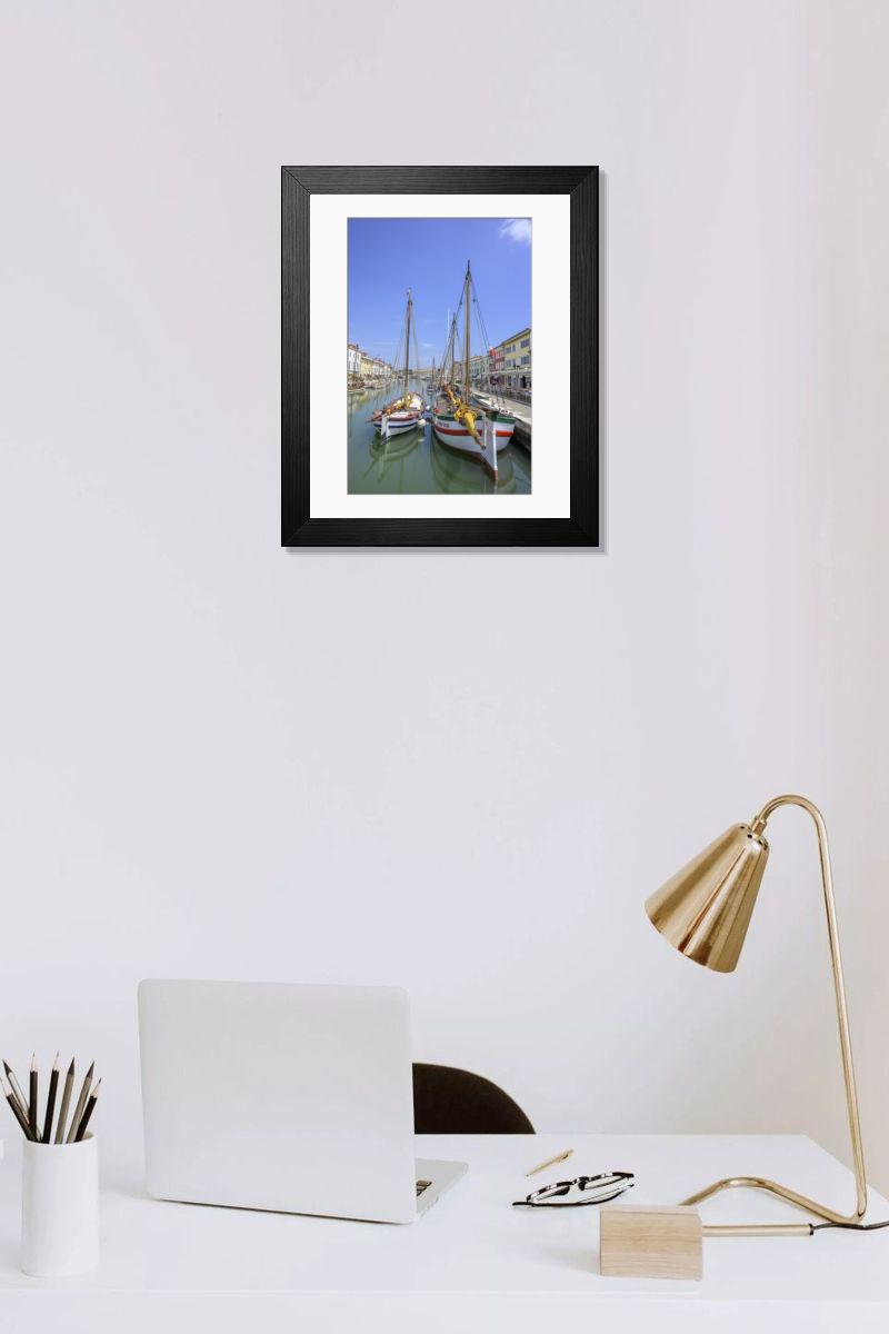 Shown hanging in a room: Modern 14"x12" (36x31cm)