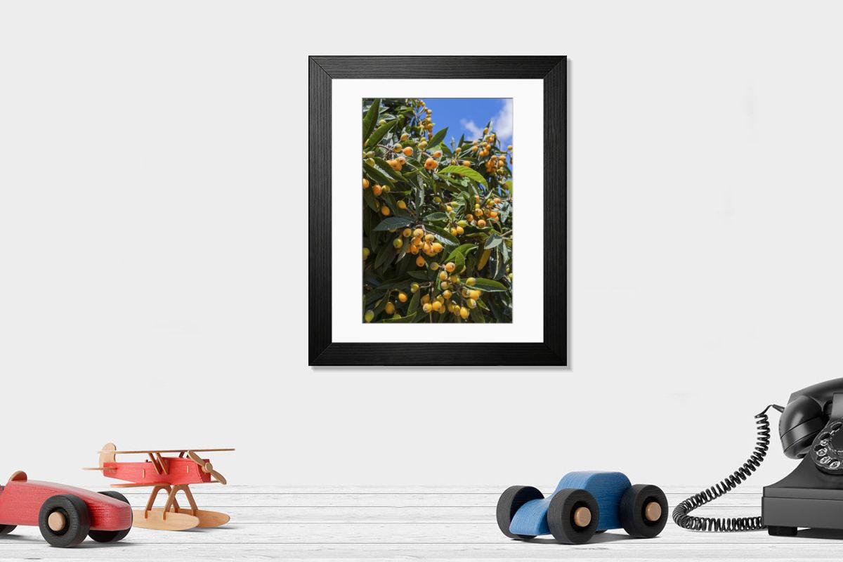 Shown hanging in a room: Modern 14"x12" (36x31cm)