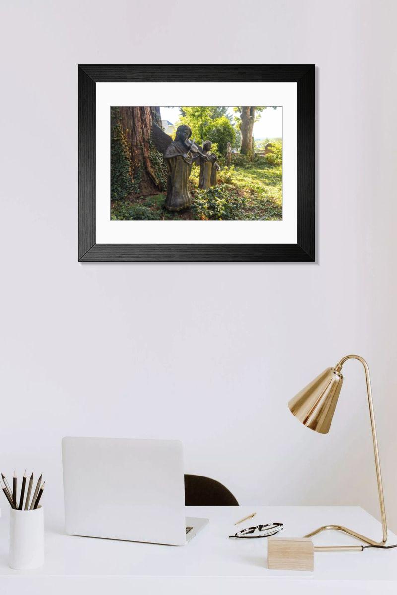 Shown hanging in a room: Modern 14"x12" (36x31cm)