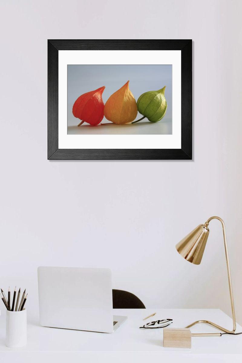 Shown hanging in a room: Modern 14"x12" (36x31cm)