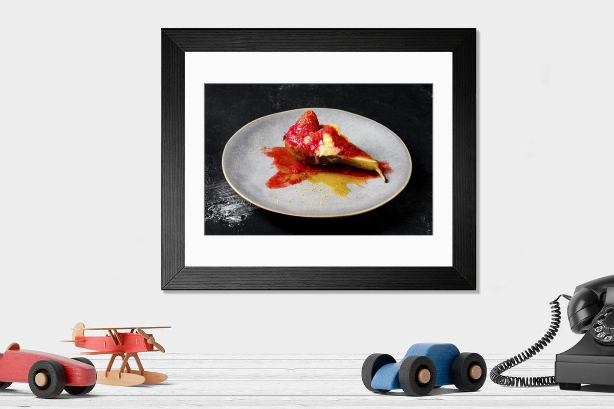 Shown hanging in a room: Modern 14"x12" (36x31cm)