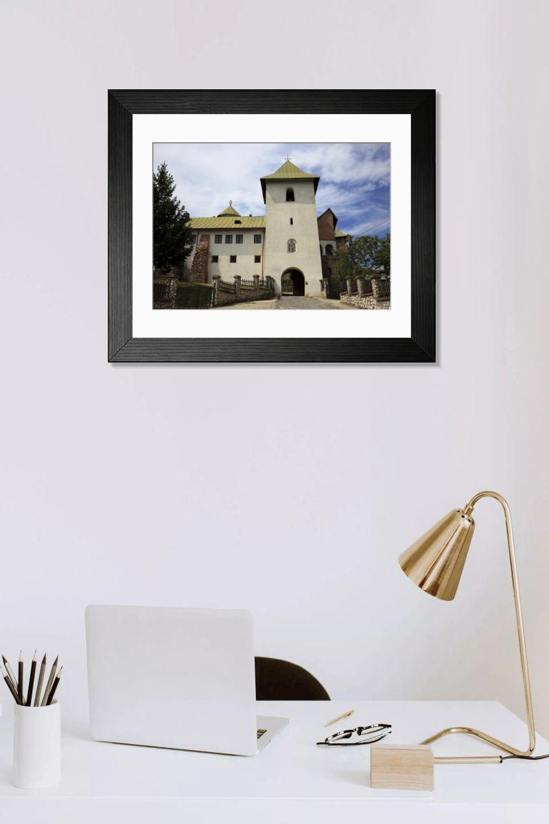 Shown hanging in a room: Modern 14"x12" (36x31cm)
