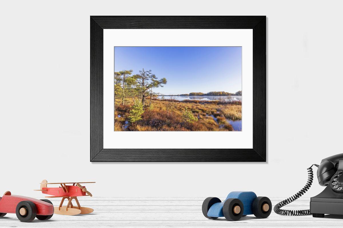 Shown hanging in a room: Modern 14"x12" (36x31cm)