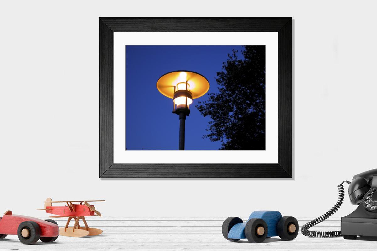 Shown hanging in a room: Modern 14"x12" (36x31cm)