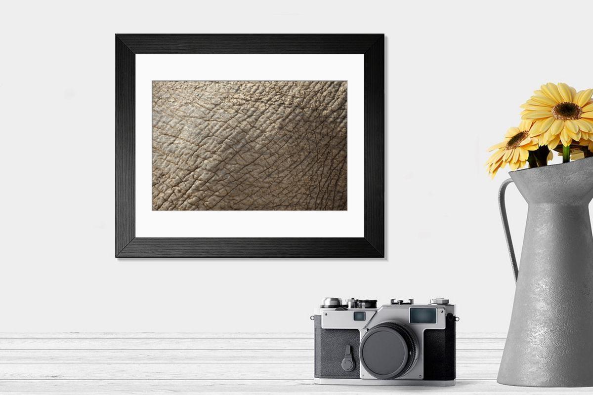 Shown hanging in a room: Modern 14"x12" (36x31cm)