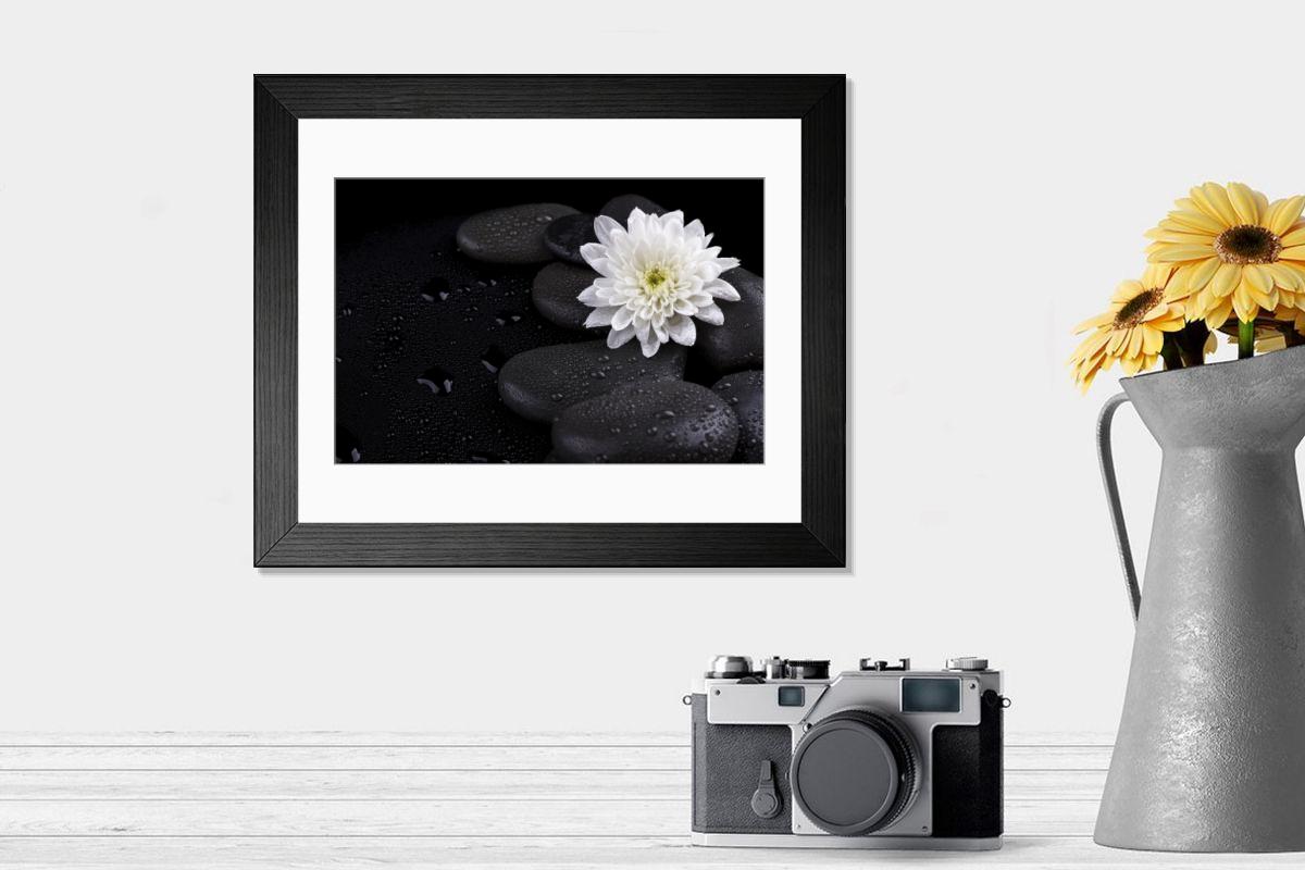 Shown hanging in a room: Modern 14"x12" (36x31cm)