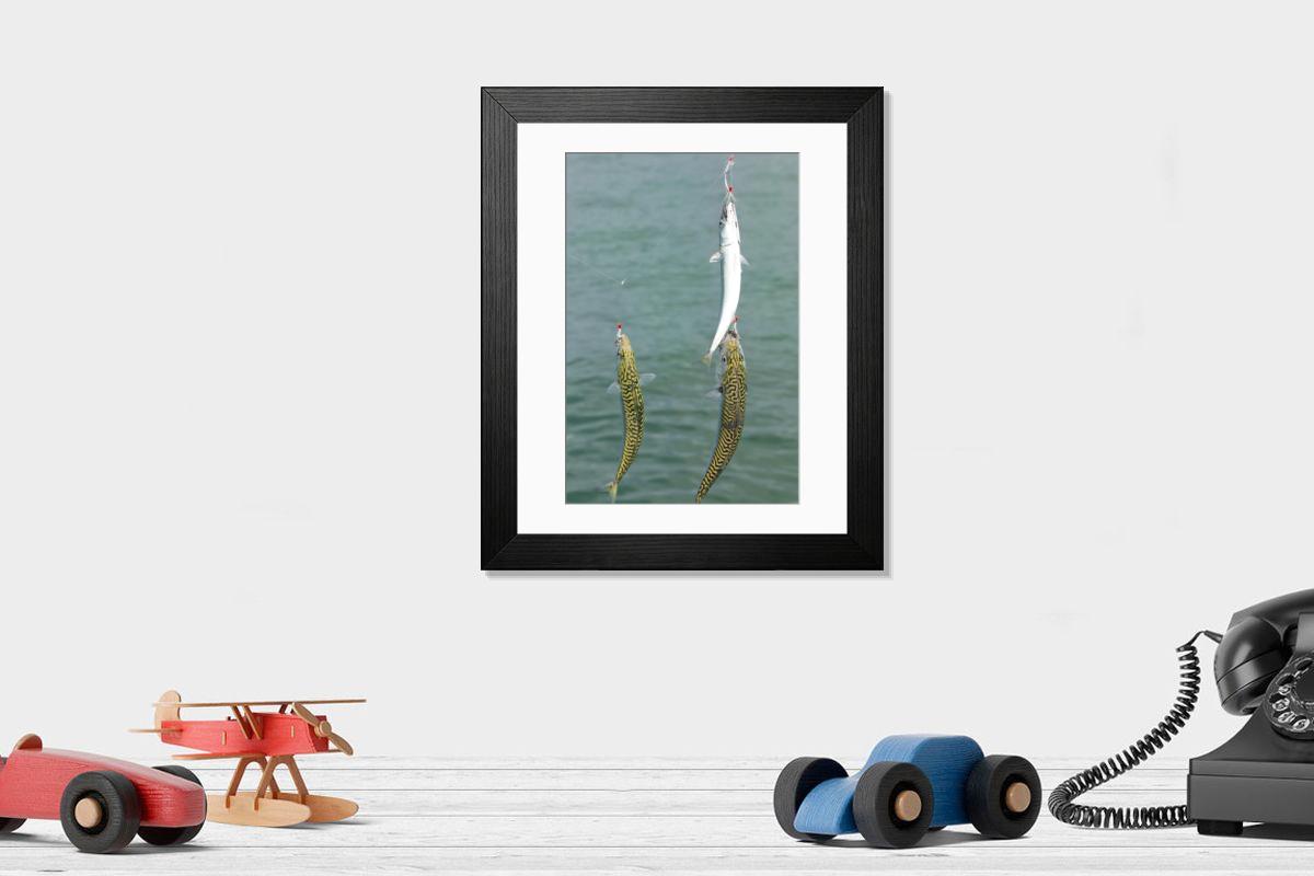 Shown hanging in a room: Modern 14"x12" (36x31cm)