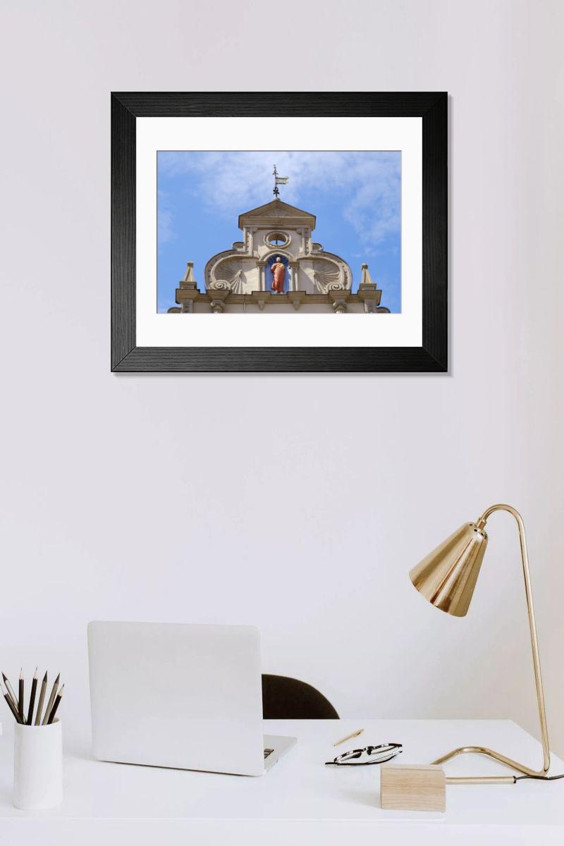 Shown hanging in a room: Modern 14"x12" (36x31cm)