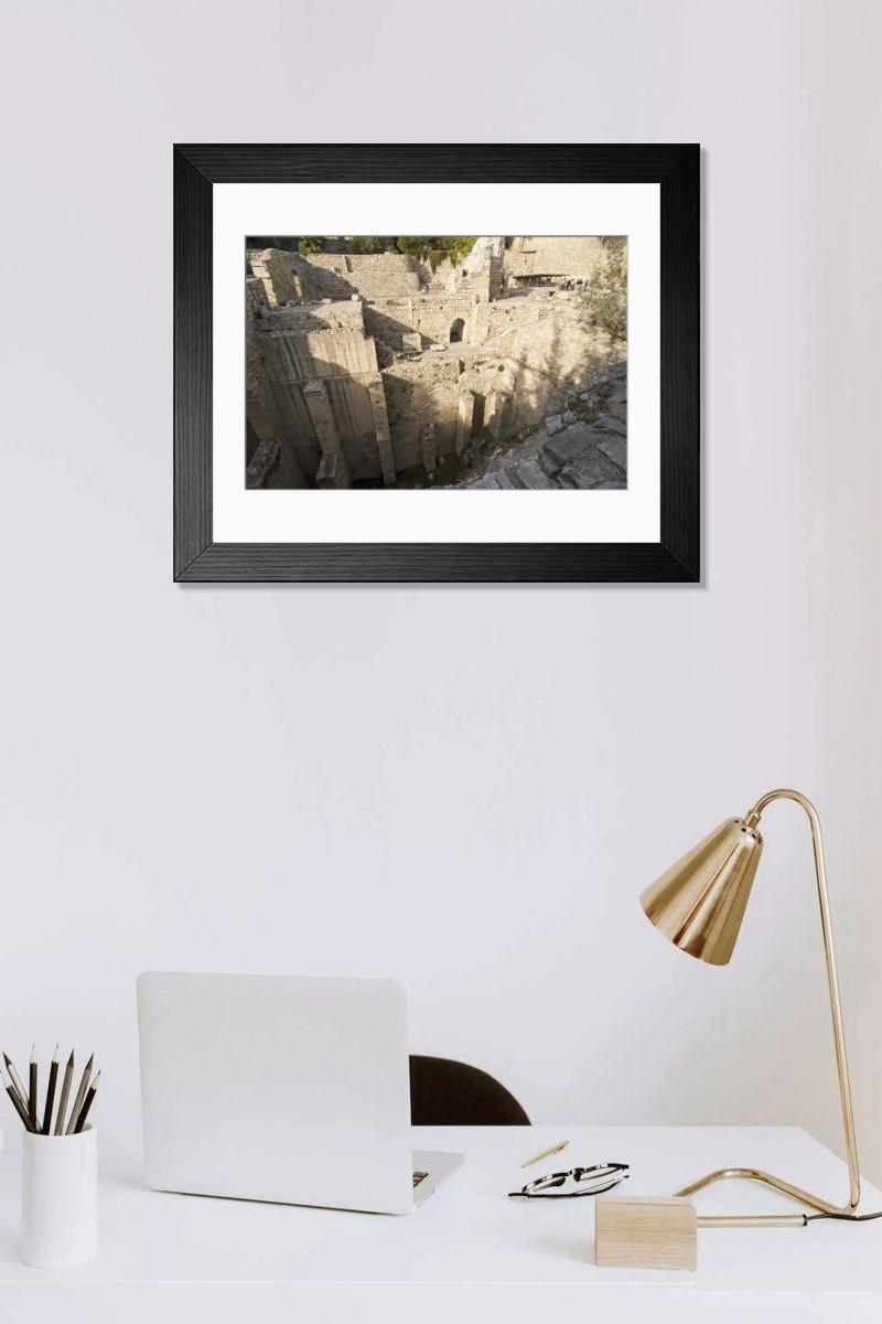 Shown hanging in a room: Modern 14"x12" (36x31cm)