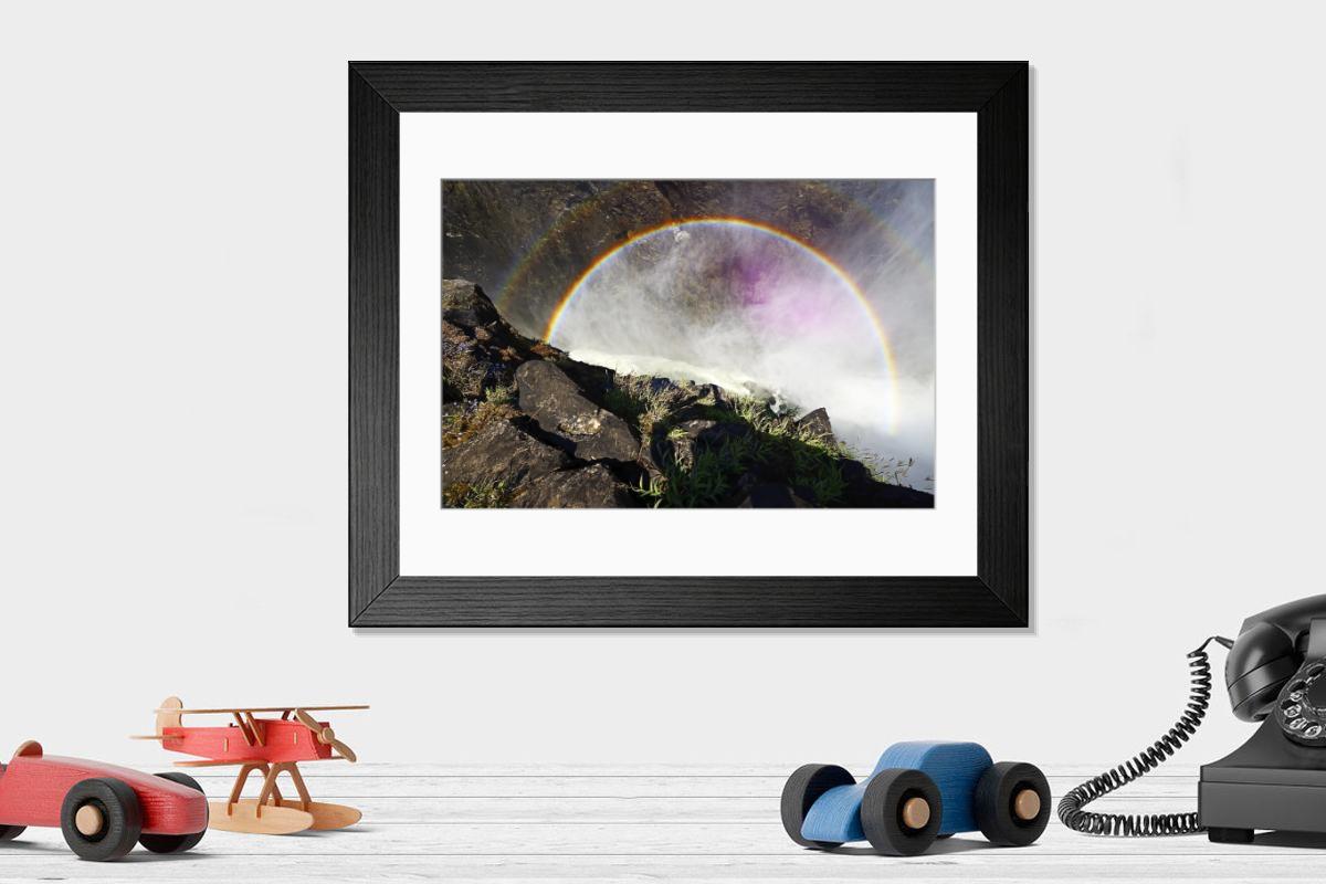 Shown hanging in a room: Modern 14"x12" (36x31cm)