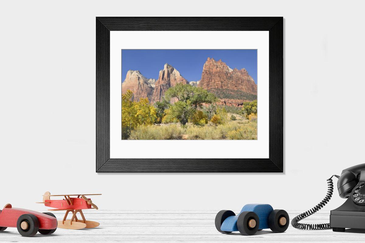 Shown hanging in a room: Modern 14"x12" (36x31cm)