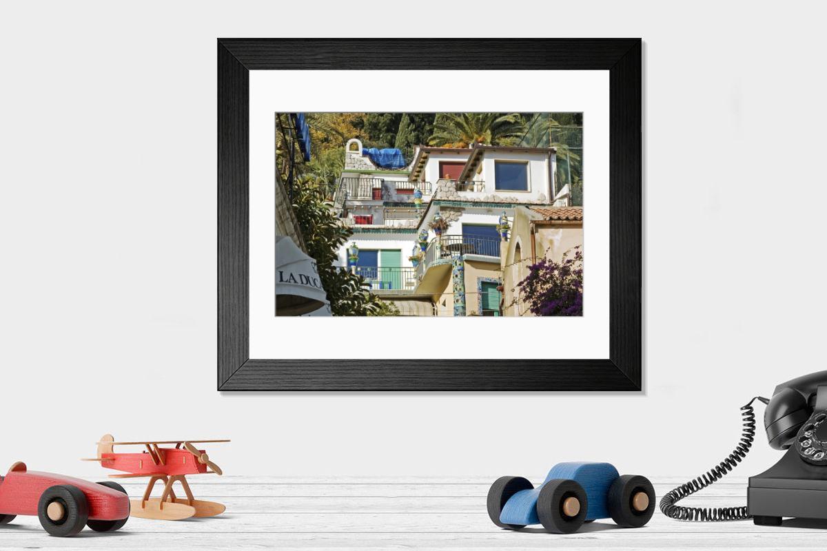 Shown hanging in a room: Modern 14"x12" (36x31cm)