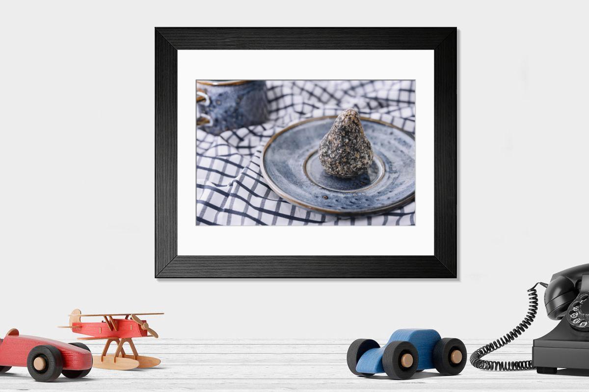 Shown hanging in a room: Modern 14"x12" (36x31cm)