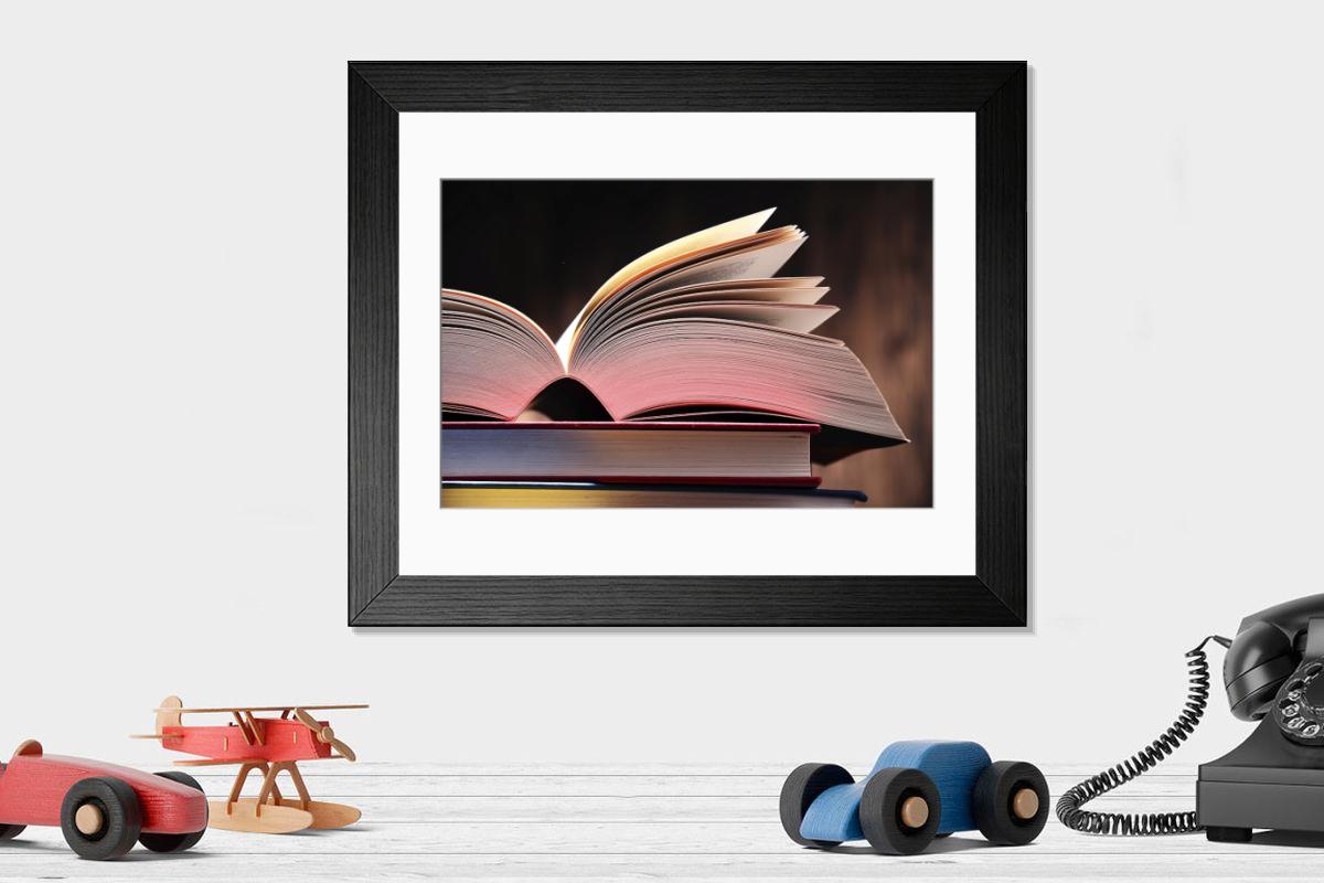 Shown hanging in a room: Modern 14"x12" (36x31cm)