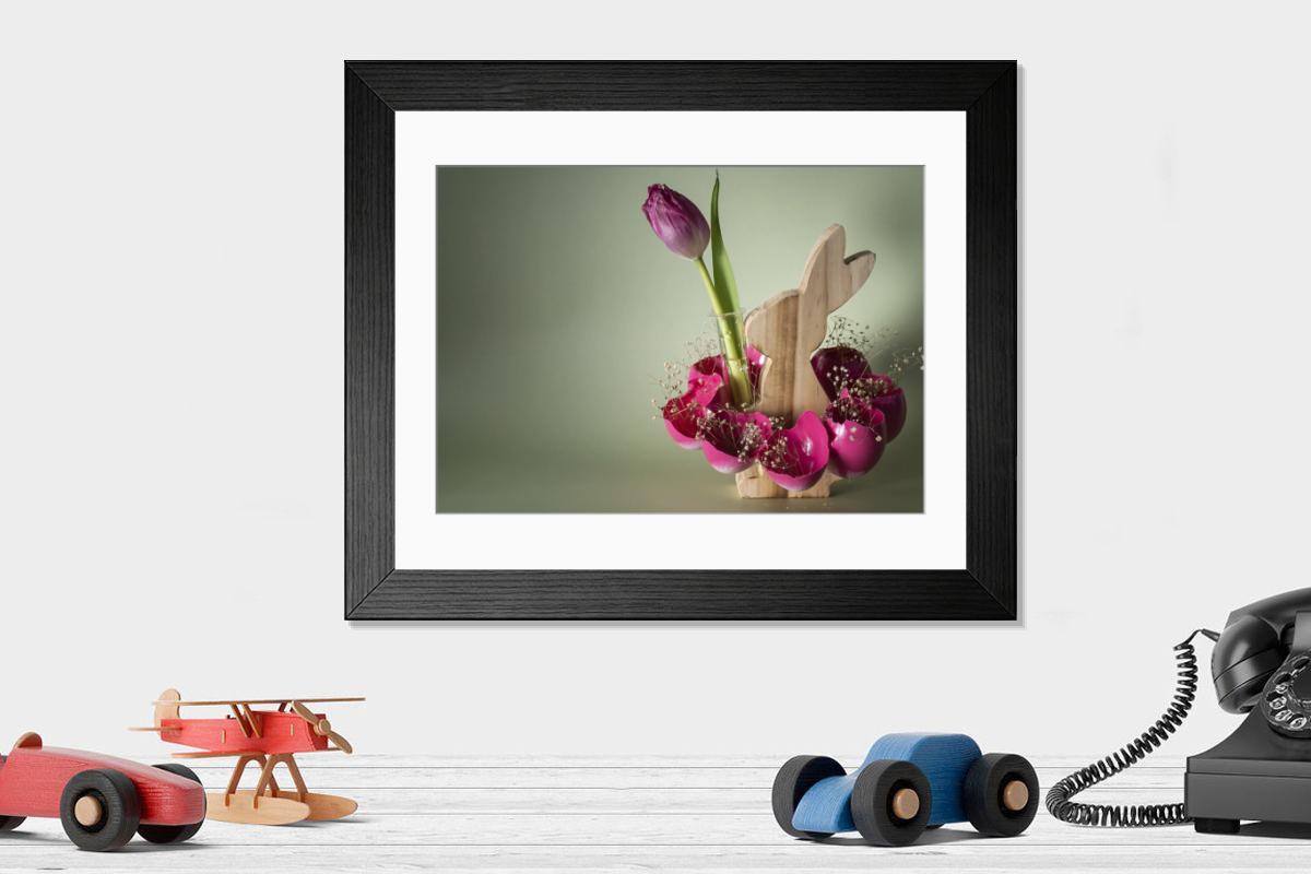 Shown hanging in a room: Modern 14"x12" (36x31cm)