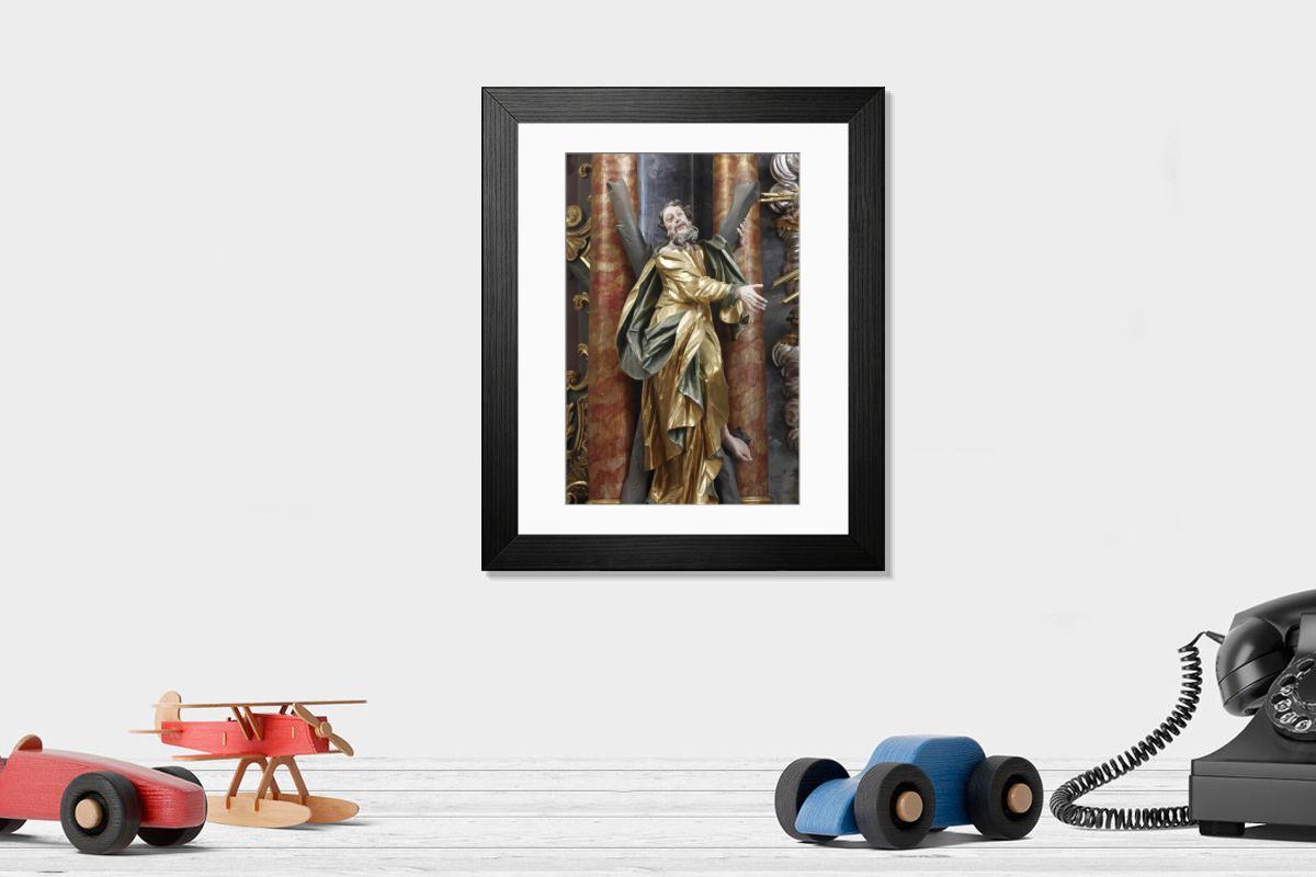 Shown hanging in a room: Modern 14"x12" (36x31cm)