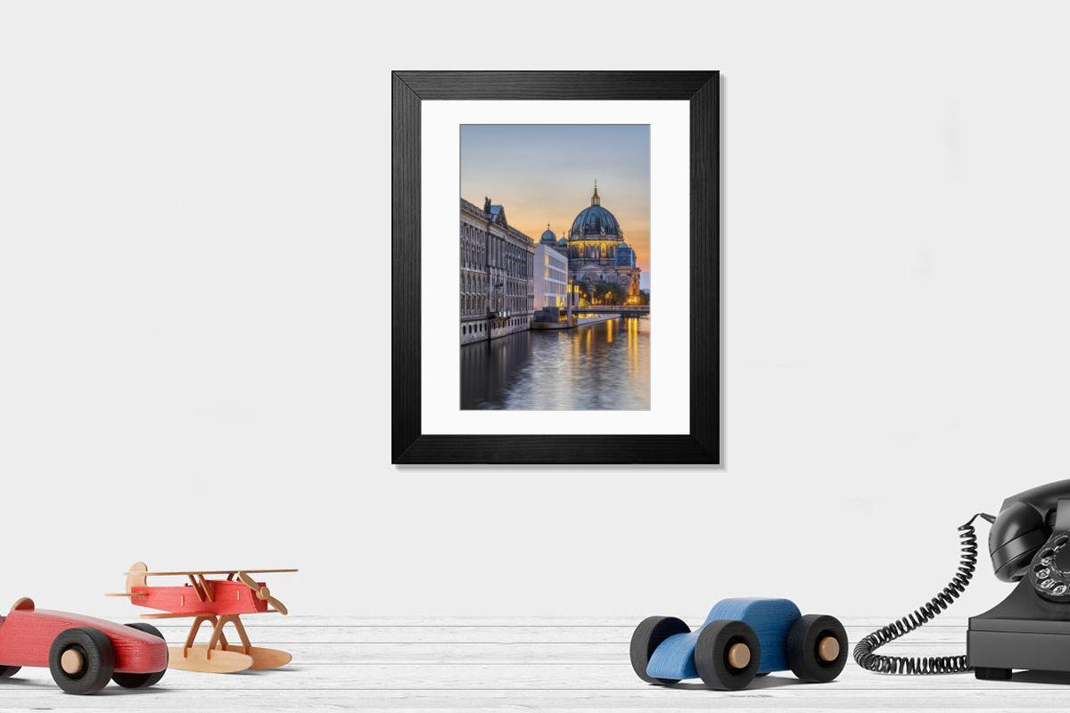 Shown hanging in a room: Modern 14"x12" (36x31cm)