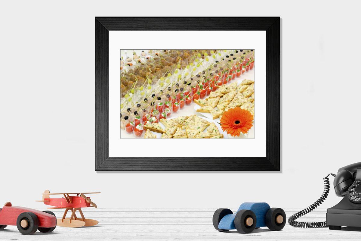 Shown hanging in a room: Modern 14"x12" (36x31cm)