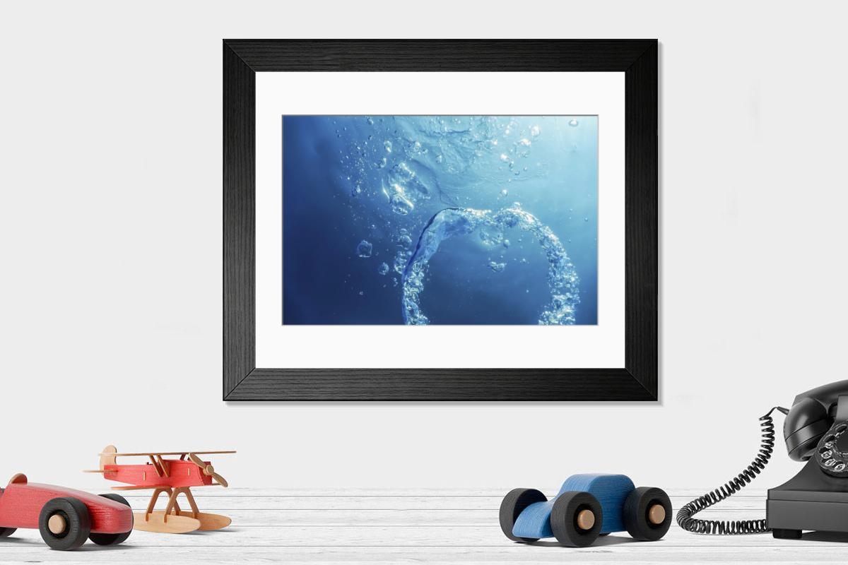 Shown hanging in a room: Modern 14"x12" (36x31cm)