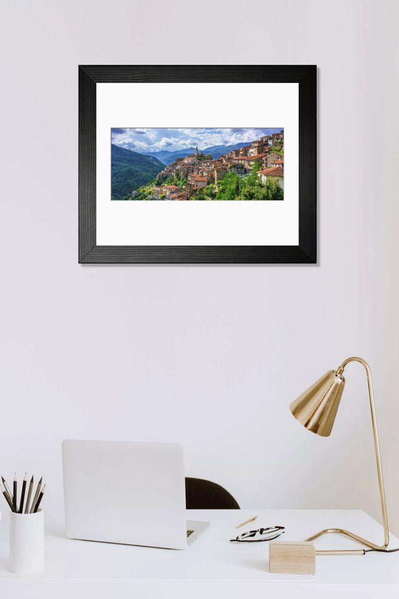 Shown hanging in a room: Modern 14"x12" (36x31cm)