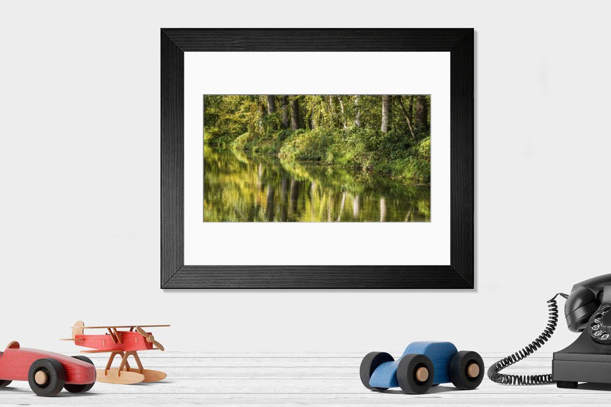 Shown hanging in a room: Modern 14"x12" (36x31cm)