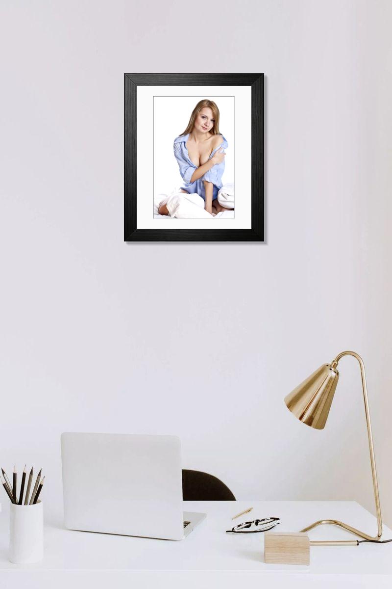 Shown hanging in a room: Modern 14"x12" (36x31cm)