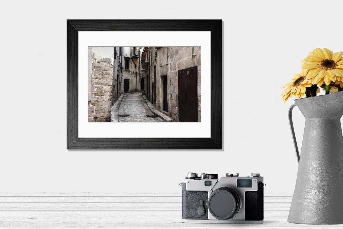 Shown hanging in a room: Modern 14"x12" (36x31cm)