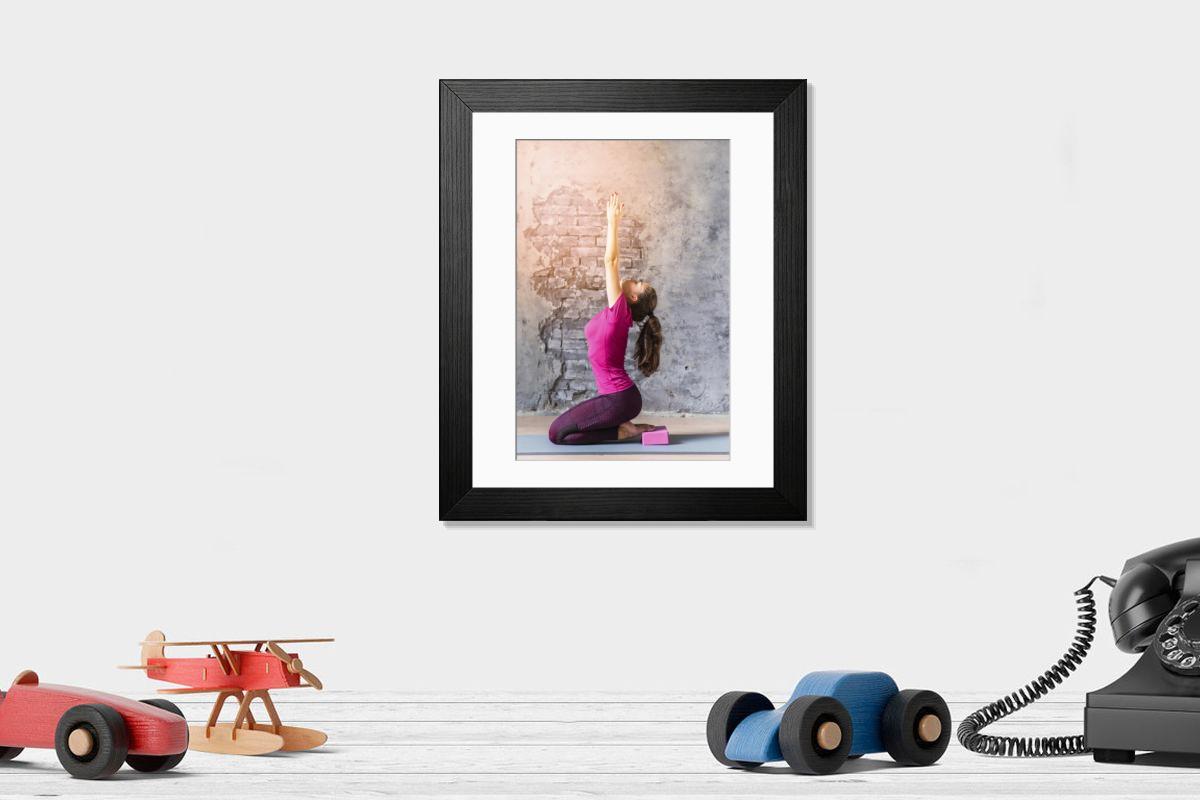 Shown hanging in a room: Modern 14"x12" (36x31cm)
