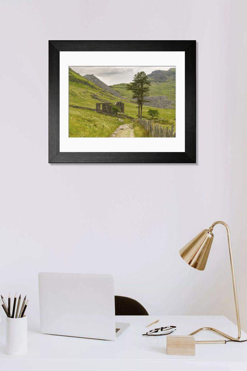Shown hanging in a room: Modern 14"x12" (36x31cm)