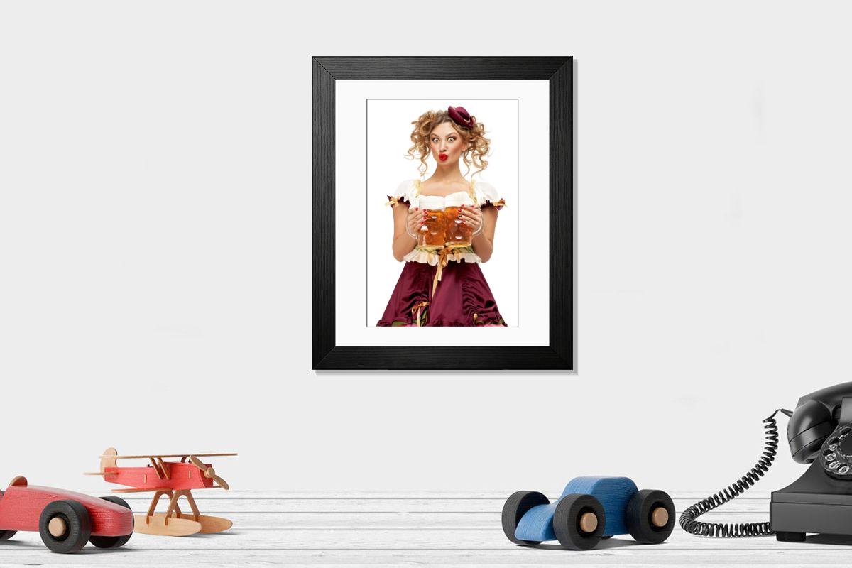 Shown hanging in a room: Modern 14"x12" (36x31cm)